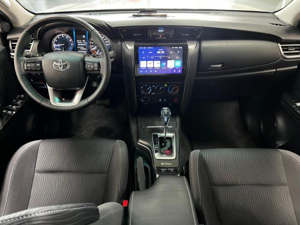 Toyota Fortuner II Рестайлинг с пробегом 2021 года, цена 4 850 000 рублей, 22530 км, внедорожник, Автокод Объявления