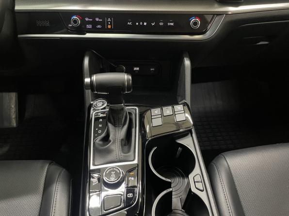 Kia Sportage V с пробегом 2023 года, цена 3 599 000 рублей, 63883 км, внедорожник, Автокод Объявления