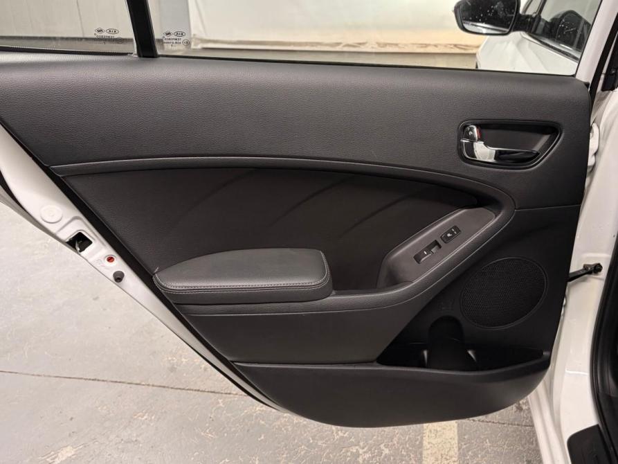 Kia Cerato III Рестайлинг (Classic) Екатеринбург  - изображение 16