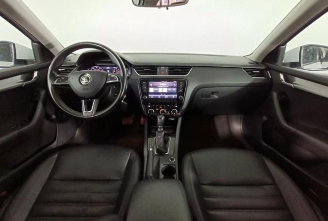 Skoda Octavia III (A7) Рестайлинг с пробегом 2019 года, цена 1 990 000 рублей, 174344 км, лифтбек, Автокод Объявления