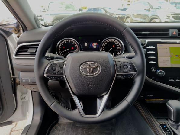 Toyota Camry VIII (XV70) с пробегом 2019 года, цена 2 450 000 рублей, 194872 км, седан, Автокод Объявления