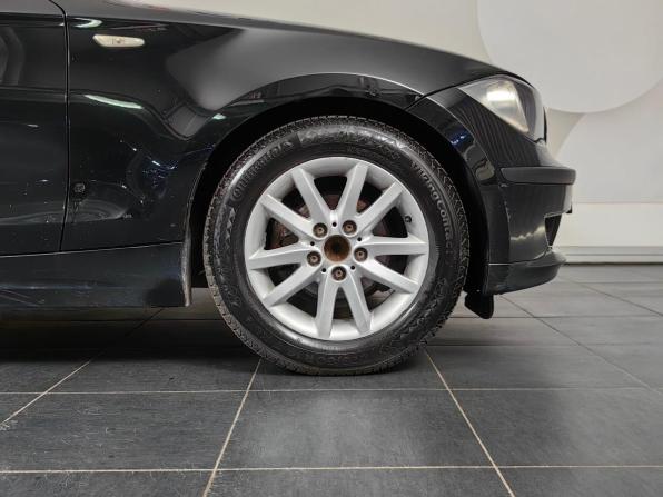 BMW 1 серии I (E81/E82/E87/E88) Рестайлинг с пробегом 2009 года, цена 649 000 рублей, 244696 км, хэтчбек, Автокод Объявления