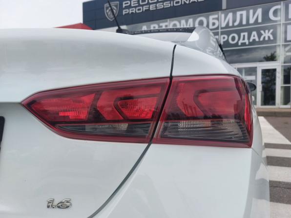 Hyundai Solaris II с пробегом 2019 года, цена 1 210 000 рублей, 137000 км, седан, Автокод Объявления