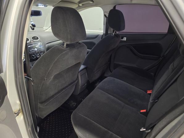 Ford Focus II с пробегом 2007 года, цена 399 000 рублей, 301300 км, седан, Автокод Объявления
