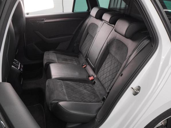 Skoda Superb III Рестайлинг с пробегом 2019 года, цена 3 180 000 рублей, 130114 км, универсал, Автокод Объявления