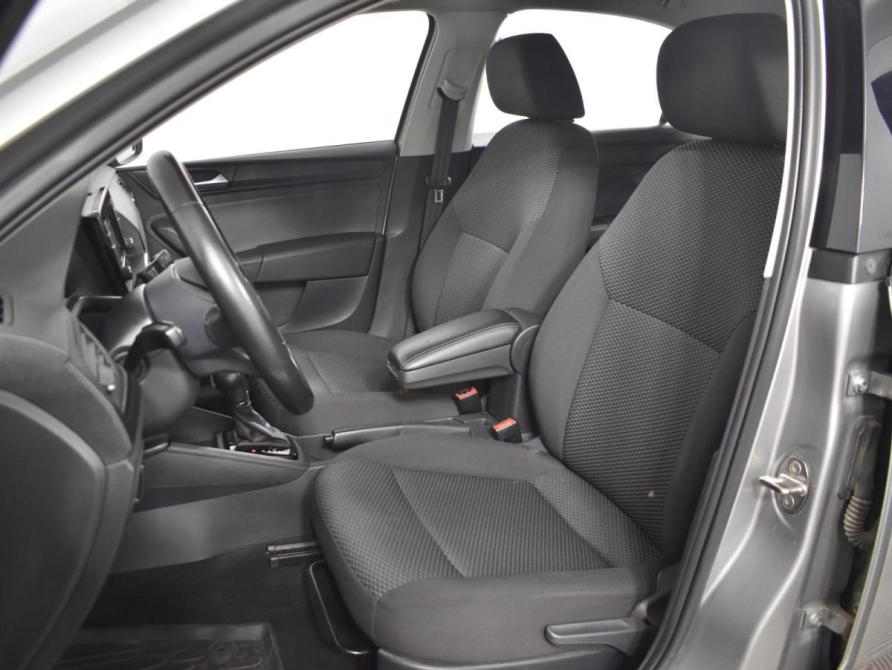 Volkswagen Polo VI Казань  - изображение 10