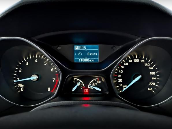 Ford Focus III Рестайлинг с пробегом 2018 года, цена 1 095 000 рублей, 118079 км, хэтчбек, Автокод Объявления