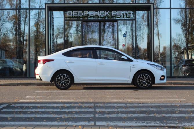 Hyundai Solaris II с пробегом 2019 года, цена 1 480 000 рублей, 145027 км, седан, Автокод Объявления