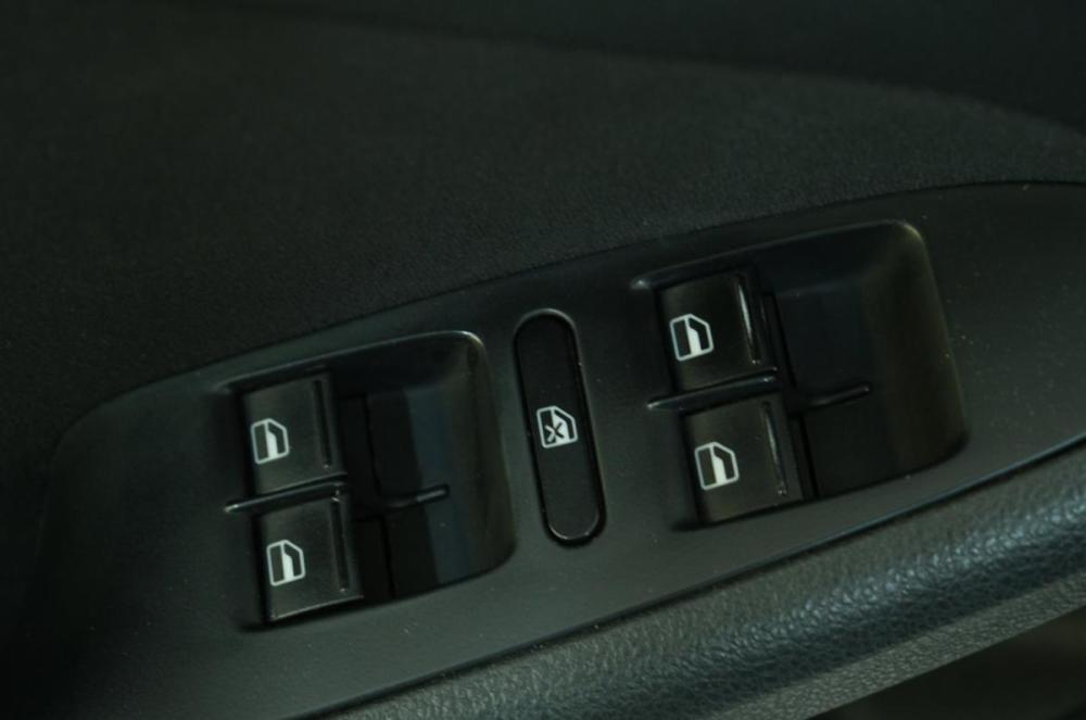 Volkswagen Jetta VI Омск  - изображение 9