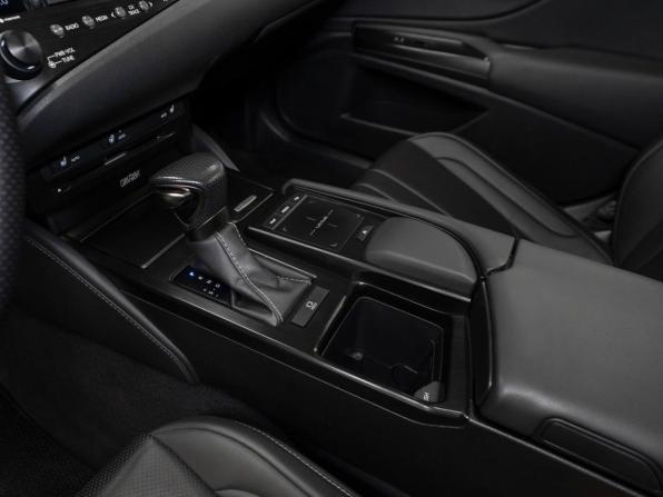 Lexus ES VII с пробегом 2020 года, цена 4 700 000 рублей, 91930 км, седан, Автокод Объявления