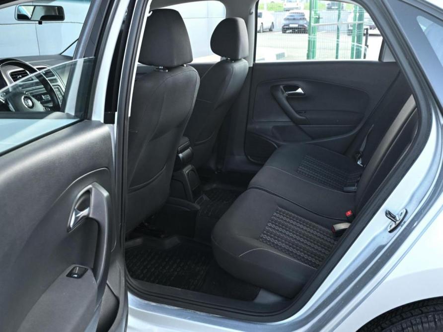 Volkswagen Polo V Рестайлинг Новороссийск  - изображение 11