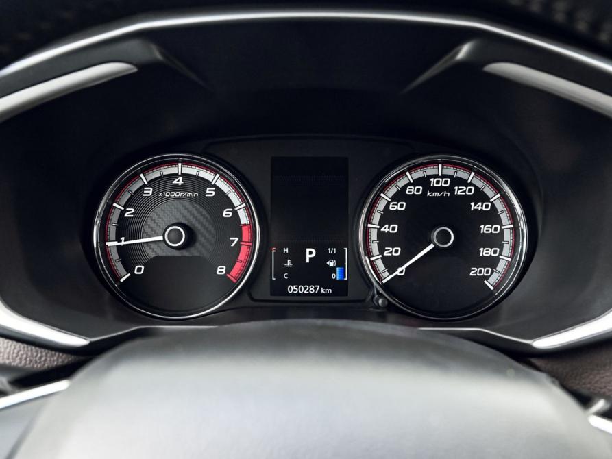 Mitsubishi Xpander I Екатеринбург  - изображение 11