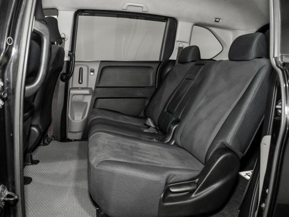 Honda Freed I с пробегом 2010 года, цена 940 000 рублей, 189346 км, компактвэн, Автокод Объявления