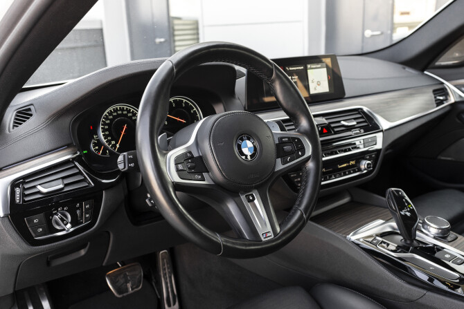 BMW 5 серии VII (G30/G31/G38) с пробегом 2018 года, цена 5 010 000 рублей, 78368 км, седан, Автокод Объявления