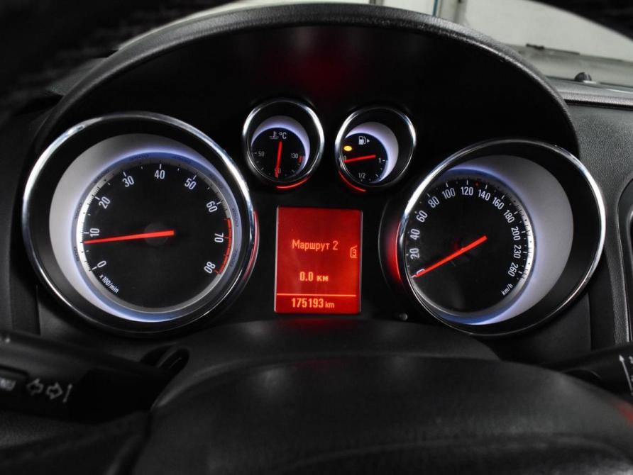 Opel Astra J Рестайлинг Воронеж  - изображение 16