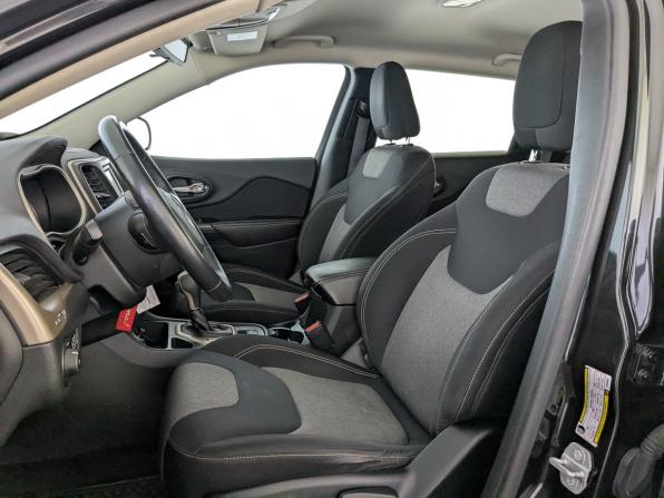 Jeep Cherokee V (KL) с пробегом 2014 года, цена 1 800 000 рублей, 124271 км, внедорожник, Автокод Объявления
