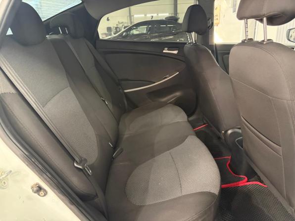 Hyundai Solaris I с пробегом 2011 года, цена 697 000 рублей, 256000 км, седан, Автокод Объявления