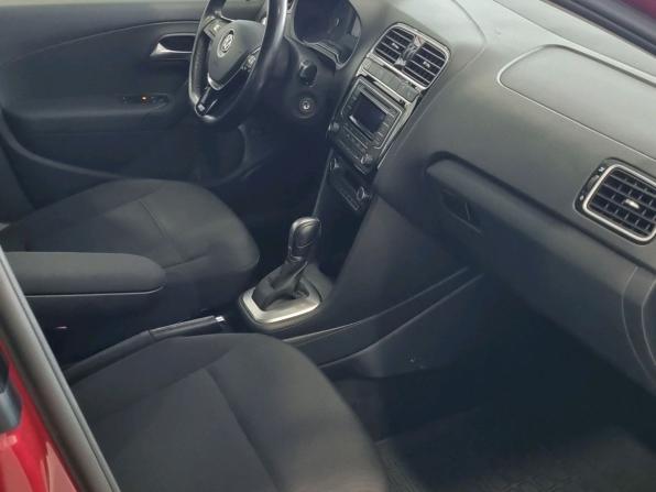 Volkswagen Polo V Рестайлинг с пробегом 2017 года, цена 1 180 000 рублей, 65529 км, седан, Автокод Объявления