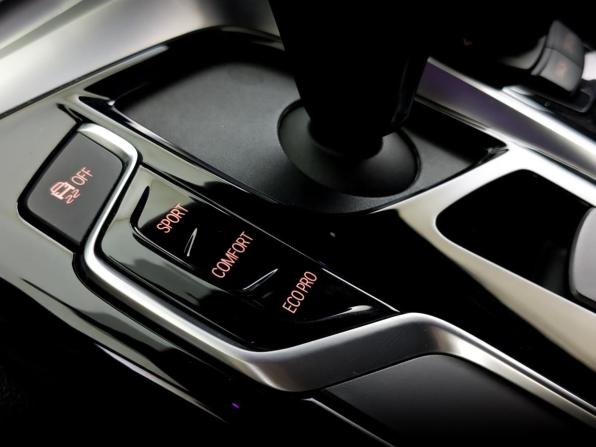 BMW 5 серии VII (G30/G31/G38) с пробегом 2020 года, цена 3 680 000 рублей, 104500 км, седан, Автокод Объявления