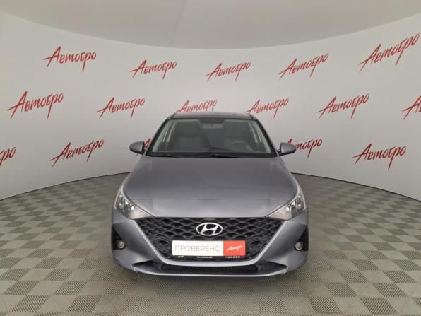 Hyundai Solaris II Рестайлинг с пробегом 2020 года, цена 1 530 000 рублей, 81200 км, седан, Автокод Объявления