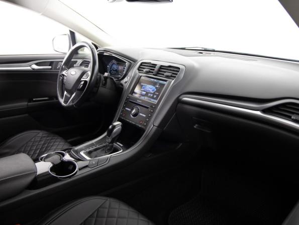 Ford Mondeo V с пробегом 2015 года, цена 1 449 000 рублей, 146155 км, седан, Автокод Объявления
