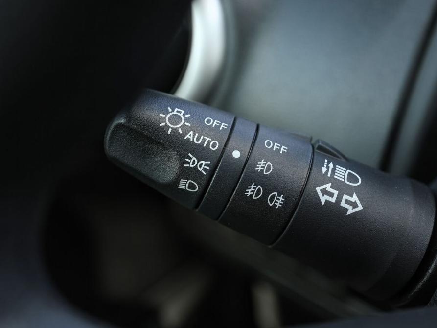 Nissan Note I Рестайлинг Ижевск  - изображение 17