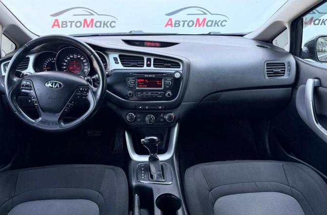 Kia Ceed II с пробегом 2012 года, цена 875 000 рублей, 203591 км, универсал, Автокод Объявления