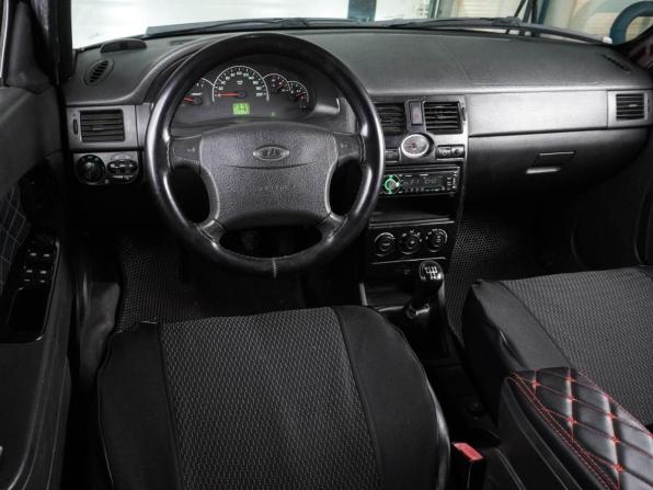 Lada (ВАЗ) Priora I с пробегом 2011 года, цена 444 000 рублей, 216151 км, хэтчбек, Автокод Объявления