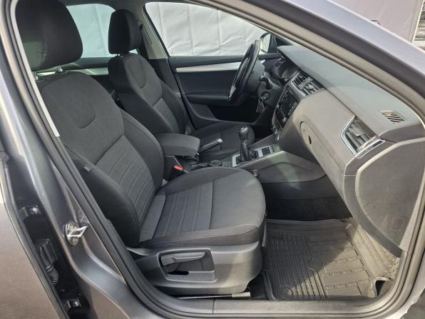 Skoda Octavia III (A7) с пробегом 2015 года, цена 1 990 000 рублей, 62649 км, лифтбек, Автокод Объявления