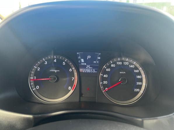 Hyundai Solaris I с пробегом 2011 года, цена 691 600 рублей, 226190 км, хэтчбек, Автокод Объявления