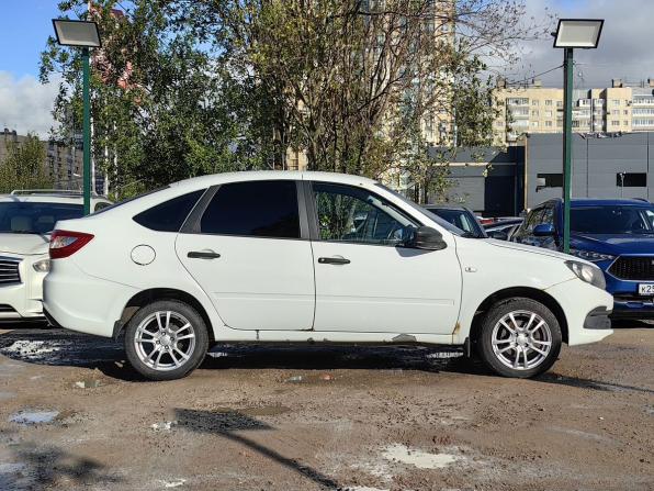 Lada (ВАЗ) Granta I Рестайлинг с пробегом 2019 года, цена 389 000 рублей, 256000 км, хэтчбек, Автокод Объявления
