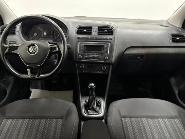 Volkswagen Polo V Рестайлинг с пробегом 2016 года, цена 1 045 000 рублей, 157552 км, седан, Автокод Объявления