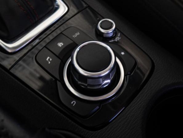 Mazda 3 III (BM) с пробегом 2015 года, цена 1 180 000 рублей, 176194 км, седан, Автокод Объявления