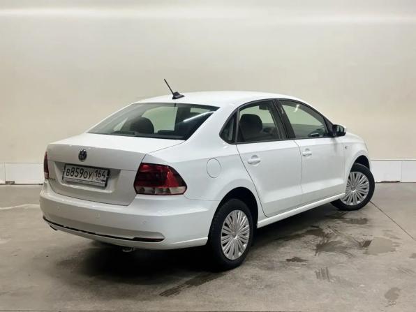 Volkswagen Polo V Рестайлинг с пробегом 2019 года, цена 1 299 000 рублей, 45600 км, седан, Автокод Объявления