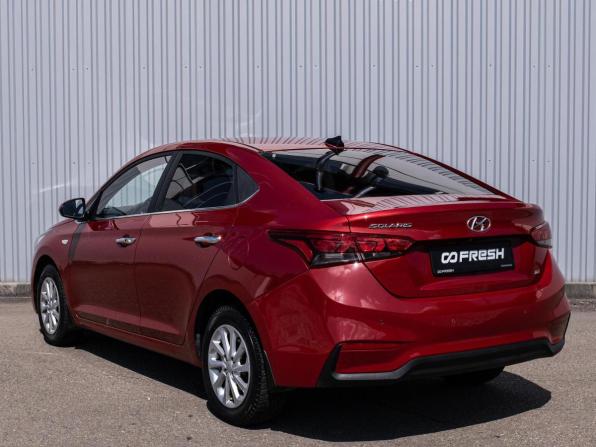 Hyundai Solaris II с пробегом 2017 года, цена 1 349 000 рублей, 165498 км, седан, Автокод Объявления