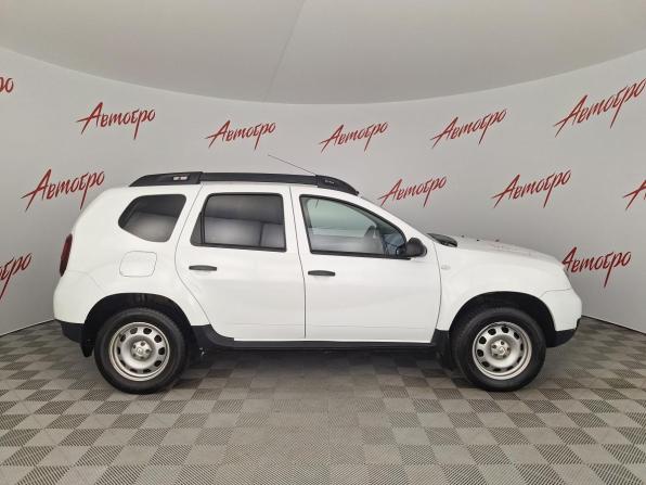 Renault Duster I Рестайлинг с пробегом 2017 года, цена 1 269 000 рублей, 93800 км, внедорожник, Автокод Объявления