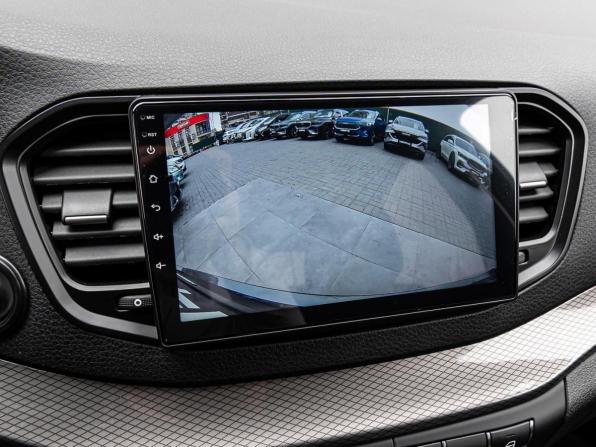 Lada (ВАЗ) Vesta I Рестайлинг (NG) с пробегом 2025 года, цена 1 295 000 рублей, 5762 км, седан, Автокод Объявления