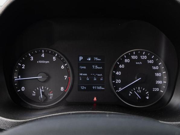 Hyundai Solaris II с пробегом 2018 года, цена 1 535 000 рублей, 91165 км, седан, Автокод Объявления
