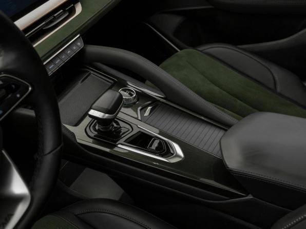 Geely Monjaro I с пробегом 2023 года, цена 3 420 000 рублей, 34307 км, внедорожник, Автокод Объявления