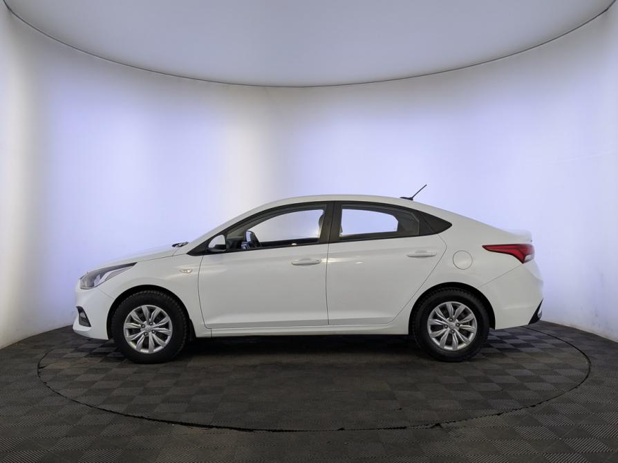 Hyundai Solaris II Москва  - изображение 8