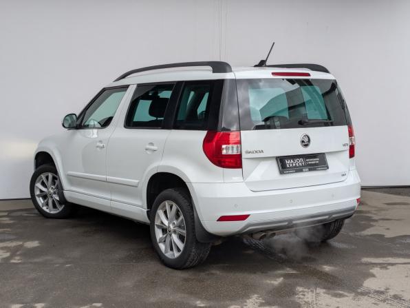 Skoda Yeti I Рестайлинг с пробегом 2017 года, цена 1 950 000 рублей, 78509 км, внедорожник, Автокод Объявления