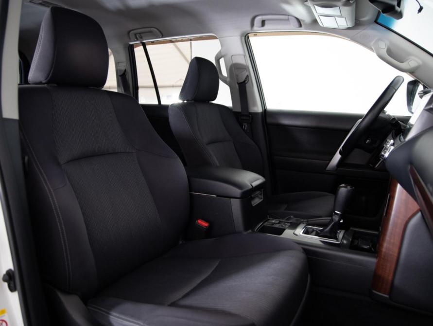 Toyota Land Cruiser Prado 150 Series Рестайлинг 1 Санкт-Петербург  - изображение 25