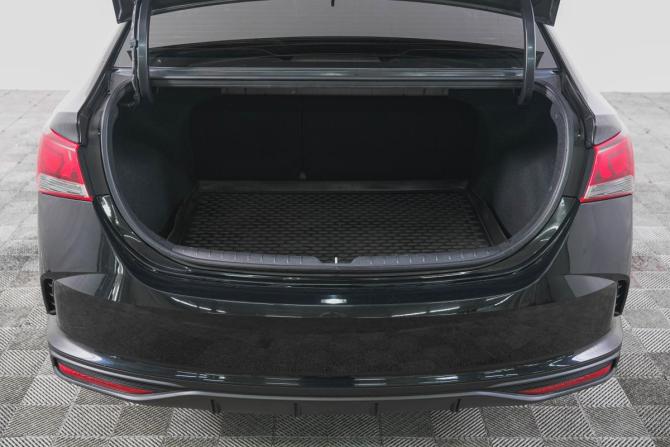 Hyundai Solaris II Рестайлинг с пробегом 2021 года, цена 1 649 000 рублей, 57073 км, седан, Автокод Объявления