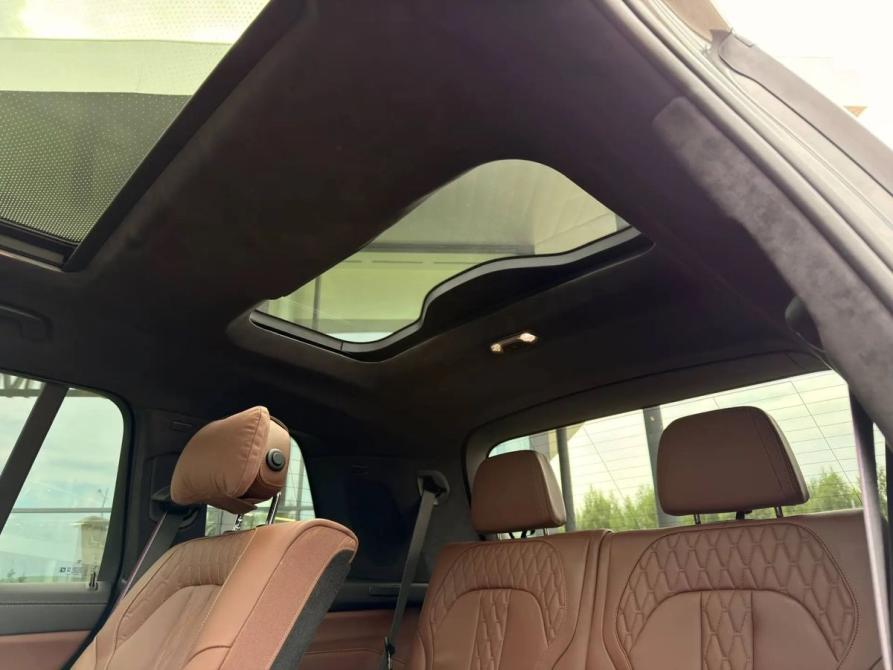 BMW X7 I (G07) Рестайлинг Пермь  - изображение 30
