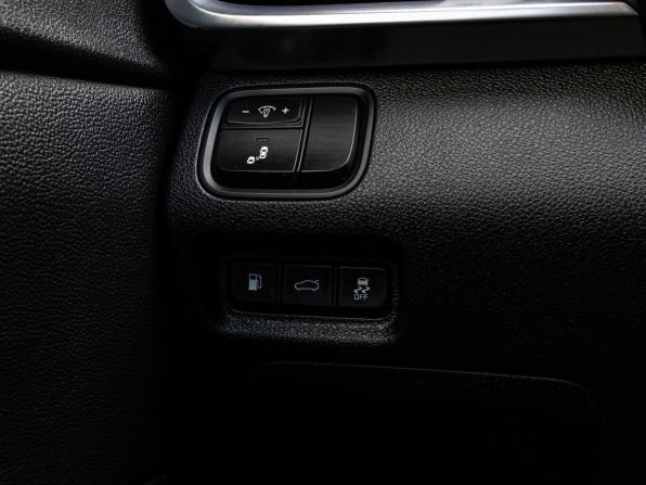 Kia Optima IV Рестайлинг с пробегом 2019 года, цена 2 350 000 рублей, 80358 км, седан, Автокод Объявления