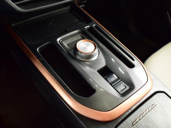 Haval Jolion I с пробегом 2022 года, цена 1 767 999 рублей, 54367 км, внедорожник, Автокод Объявления