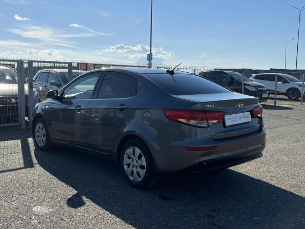 Kia Rio III Рестайлинг с пробегом 2017 года, цена 1 091 439 рублей, 186273 км, седан, Автокод Объявления
