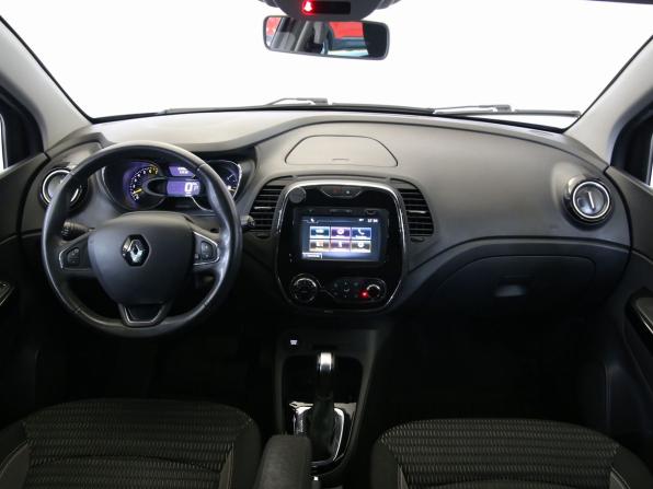 Renault Kaptur I с пробегом 2016 года, цена 1 325 000 рублей, 83600 км, внедорожник, Автокод Объявления