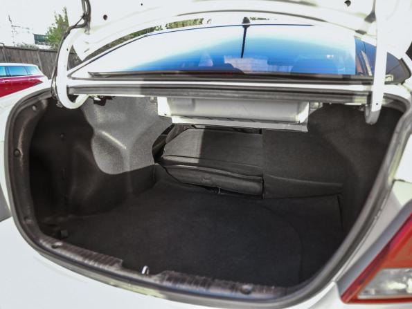 Hyundai Solaris I Рестайлинг с пробегом 2015 года, цена 889 777 рублей, 222000 км, седан, Автокод Объявления