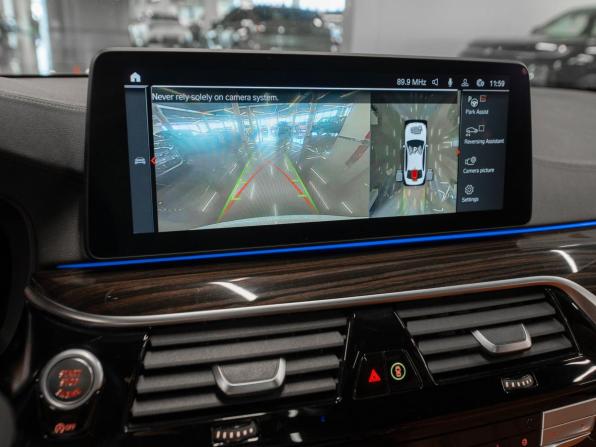 BMW 5 серии VII (G30/G31/G38) Рестайлинг с пробегом 2021 года, цена 3 460 000 рублей, 202472 км, седан, Автокод Объявления